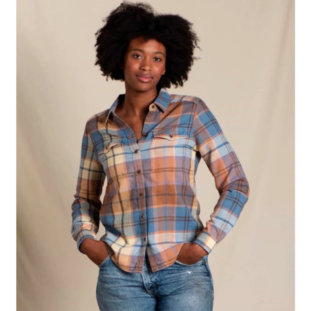 NWT Plaid Button-Up Shirt in Blue and Brown (Size Small, Toad & Co)